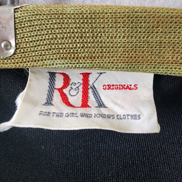 R&K Originals Knit Black Wrap Dress with Satin Ruffle Trim - Size Missing - Picture 8 of 8